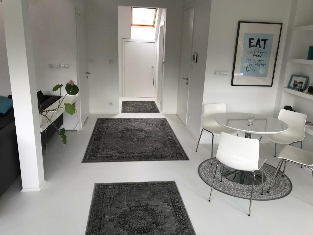 Loft 85 M2 Wilanow Krolewski Self Checkin Варшава Екстериор снимка